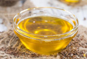 亞麻籽油廠家：亞麻籽油怎樣食用最好？
